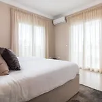 Casa Helena, Luxury Beach Side 5 Bedroom