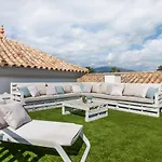Casa Helena, Luxury Beach Side 5 Bedroom Villa