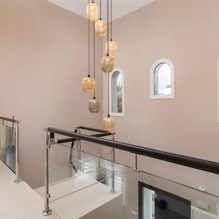 Βίλα Casa Helena, Luxury Beach Side 5 Bedroom Μαρμπέλλα