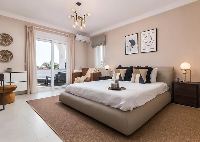 Casa Helena, Luxury Beach Side 5 Bedroom ヴィラ マルベーリャ