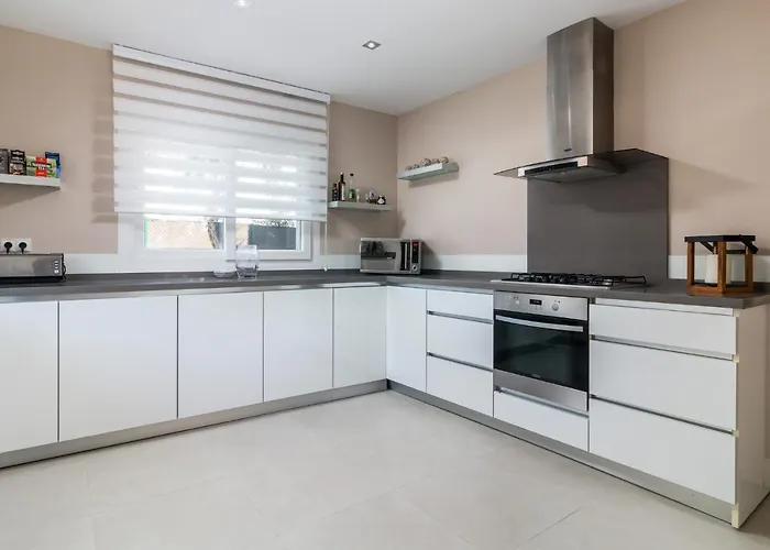 Casa Helena, Luxury Beach Side 5 Bedroom ヴィラ